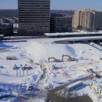 Silver Spring Transit Center construction site in the snow, Такома-Парк