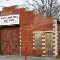 Macs Welding Service, Historic National Road, US Route 40,  67 W Franklin St, Hagerstown, MD, Хагерстаун