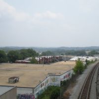 Looking down the railroad tracks from the New Hampshire Avenue overpass - 11-Jun-2011, Чиллум