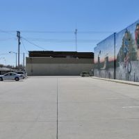 Parking lot with cyclists mural, West Norfolk Ave, Norfolk, Nebraska, Норфолк