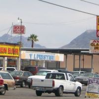 Corner Bar, Ист-Лас-Вегас