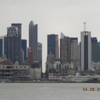 Looking Straight At 53rd Street in NYC (From Port Imperial Ferry Terminals Parking Lot 4-6-2007), Гуттенберг