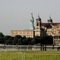 Seeing The Stature From The Ferry Depot, Джерси-Сити