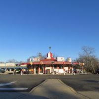 Yellow Brick Road Ice Cream Carousel, Силвертон