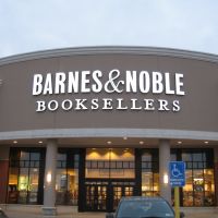 Barnes & Noble, Вестал
