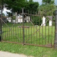 Wrought Iron Gate at entrance to Failing Cemetery, Кенмор