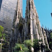 St. Patricks Cathedral, New York, Лонг-Айленд-Сити