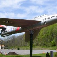 F-84F Thunderstreak East Aurora NY, Элма-Сентер