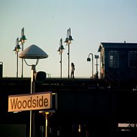 Woodside, Элмхарст