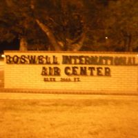 Roswell Air Base, Декстер
