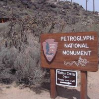 Petroglyph National Monument, Тийерас