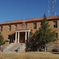 De Baca Co. Courthouse (1930) Fort Sumner NM 3-2014, Форт-Самнер