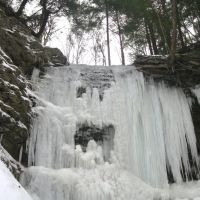Frozen face waterfall, Бедфорд