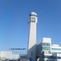 Cleveland Hopkins Control Tower, Брук-Парк