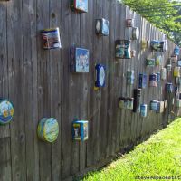Tin Boxes on a Fence, Вустер