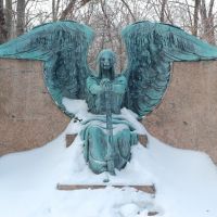 Haserot Angel at Lake View Cemetery, Ист-Кливленд