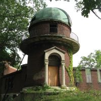 abandoned Warner & Swasey observatory, East Cleveland, Ohio, Ист-Кливленд