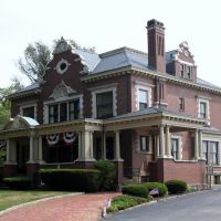 Harry S. Renkert House, 1414 Market Ave., N., Canton, OH, Кантон
