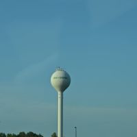 Water tower on Ohio Turnpike, Миллбури