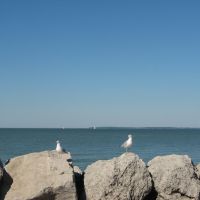 South Bass Island across Lake Erie, Порт-Клинтон