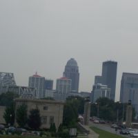 Downtwon Louisville, Сант-Бернард