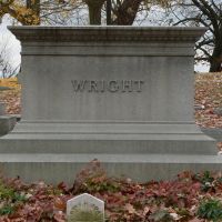 Wright Brothers and Family burial site at Woodland Cemetery in Dayton Ohio, Флетчер