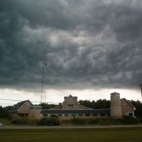 Storm Passes Lake Erie Center, Харбор-Вью