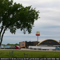 Route 66 - Oklahoma - Vinita - Claimed Largest Mac Donald in the World, Винита