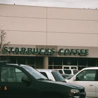 Starbucks -/- 1303 Center Drive, Medford, Oregon, Медфорд