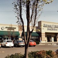 Starbucks / Barnes & Noble BookStore, Medford, Oregon, Медфорд
