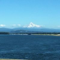 Columbia River and Mt. Hood, Паркрос