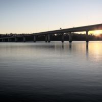 Glenn L.Jackson Memorial Bridge at Sunrise, Паркрос