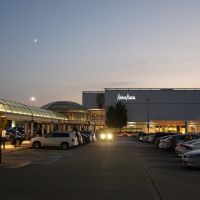 King of Prussia Mall (the largest on the East Coast), Аппер-Мерион