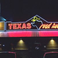 Texas Road House, Бенсалем