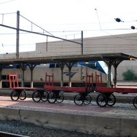 Baggage Carts on the Amtrak Station Platform at Harrisburg, PA, Гаррисберг