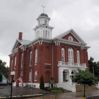 Montour Co. Courthouse (1871) Danville, PA 7-2013, Данвилл