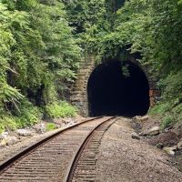 West Entrance of Bradys Tunnel, Ист-Вашингтон