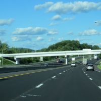 Cedarville Road Overpass, Истон