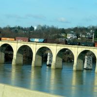 RR bridge over Susquehanna River Harrisburg PA from Rt 83 3/26/11, Лемойн
