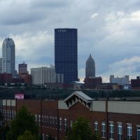 View of Pittsburgh skyline from Southside Works, Маунт-Оливер
