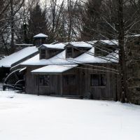 The Stone Barn Grist Mill, Модена