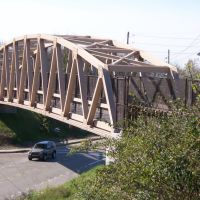 J.R. Taylor Memorial Bridge, Финливилл