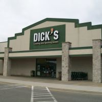 Dicks Sporting Goods - Cranberry TWP, PA, Экономи