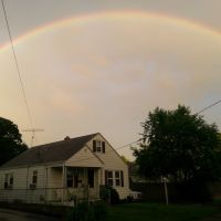 Rainbow over 94 Boxwood, Кранстон