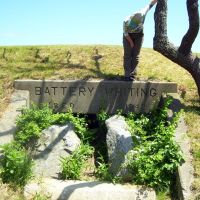 Battery Whiting, Fort Burnside, Beavertail State Park, Beavertail Rd, Jamestown, RI 02835, Паутакет