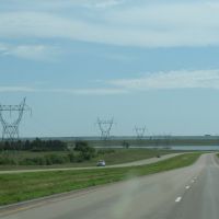 Power lines to the lake on 94, Лер