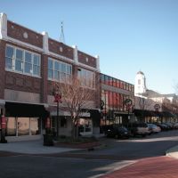 Evans Street in Greenville - Jefferson Bldg and Pitt County Courthouse, Гринвилл