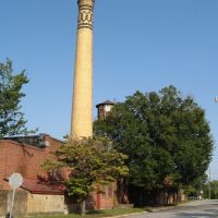 Smokestack in tobacco district, Greenville, NC, Гринвилл