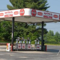 Gas Station, Hudson, North Carolina, Родхисс