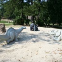 Playground Statues, Rowan Park, Фэйеттвилл